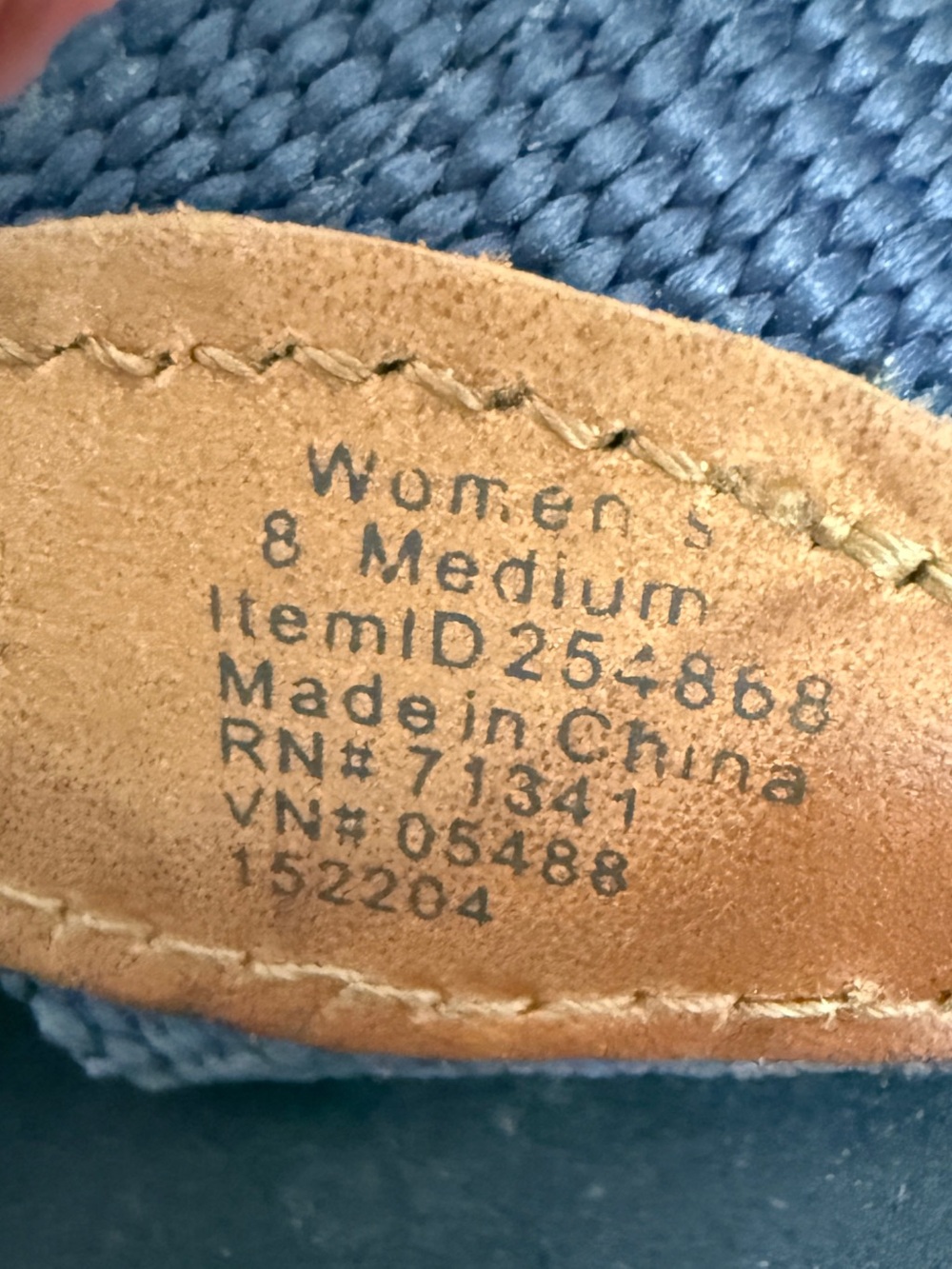 L.L. Bean Women's Flip Flops with Red Lobster Strap Accents - Picture 5 of 5